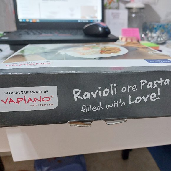 Villeroy & Boch Vapiano Pasta Bowls Set of 2 WHITE Beautiful Presentation Bowls - Picture 6 of 6